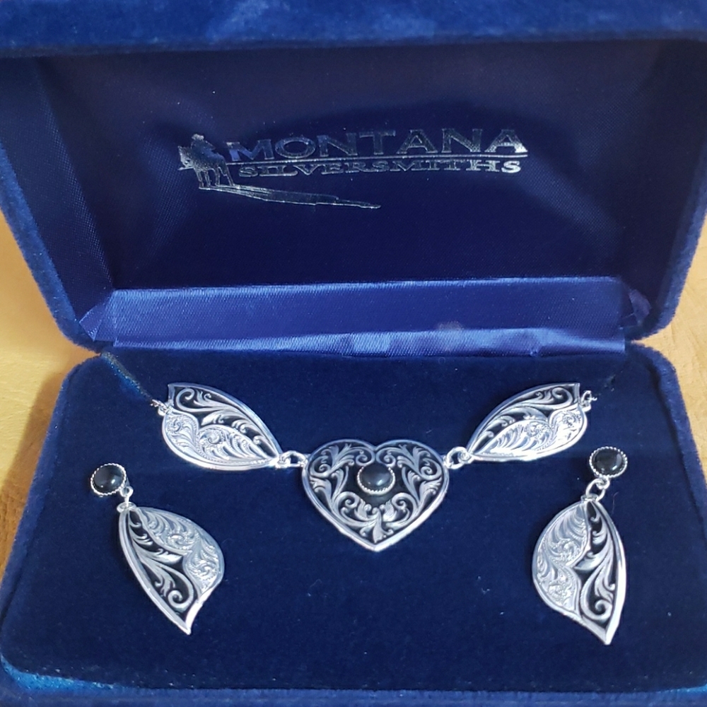 Montana SilverSmiths Necklace/Earrings
